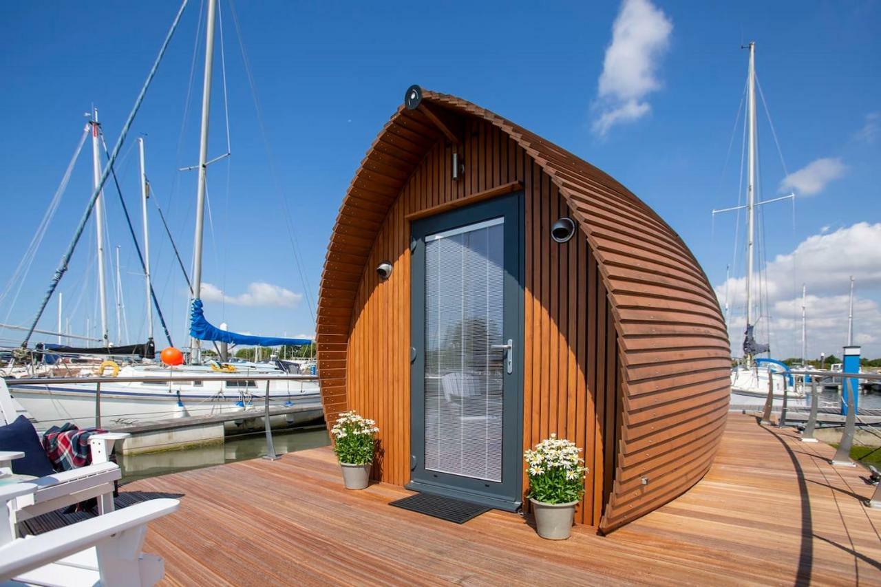 Готель Sea Breeze Ark 900 Емсворт Екстер'єр фото