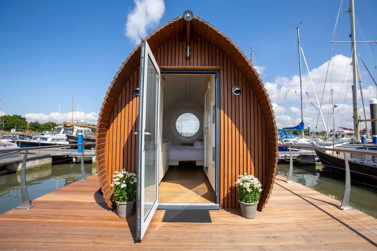 Готель Sea Breeze Ark 900 Емсворт Екстер'єр фото